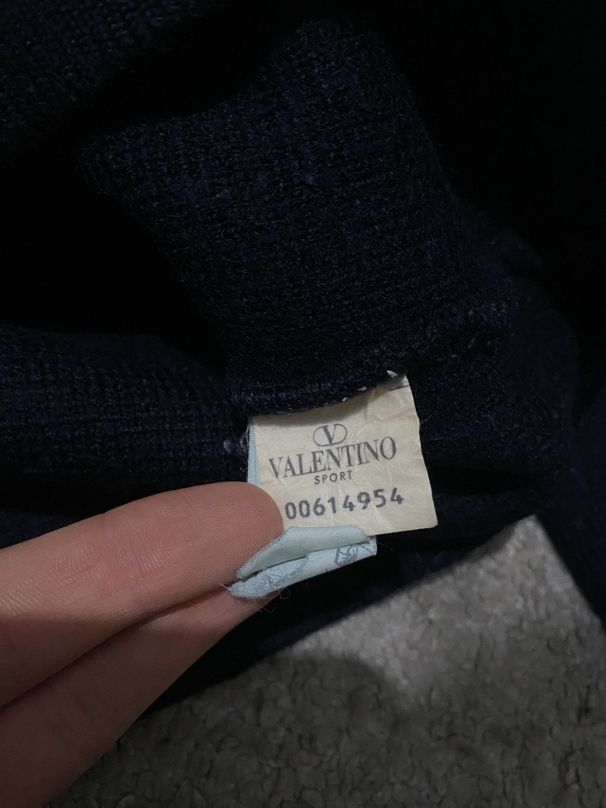 Valentino × Vintage Vintage Valentino Sport Jumper M Sweater basic y2k rare Size US M / EU 48-50 / 2 - 6 Thumbnail