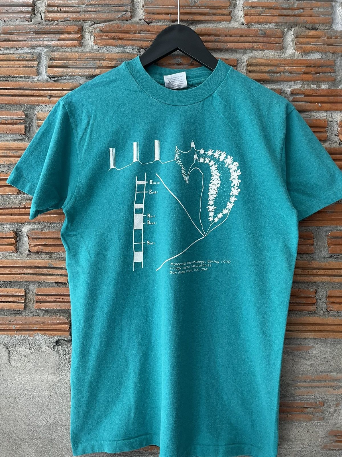DNA "Guns in the Hands of Children" Unique 1990 FHL Lab tee Size US M / EU 48-50 / 2 - 10 Thumbnail