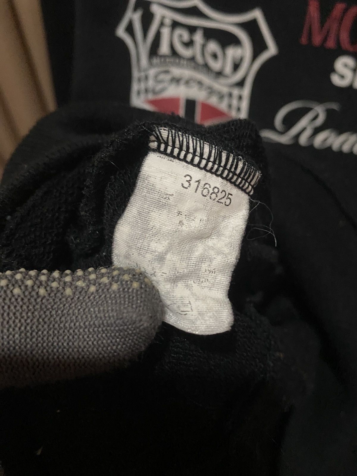 Other VINTAGE Y2K KINGDOM FULL ZIPPER HOODIE Size US M / EU 48-50 / 2 - 10 Thumbnail