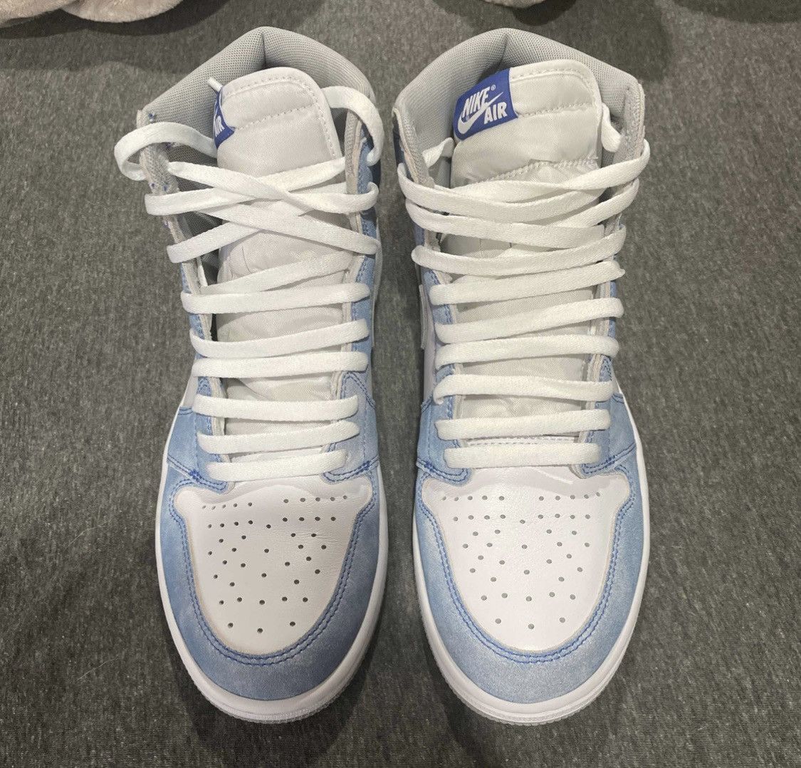 Jordan Brand Air Jordan 1 Hyper Royal 2021 Size 11 Size US 11 / EU 44 - 6 Thumbnail