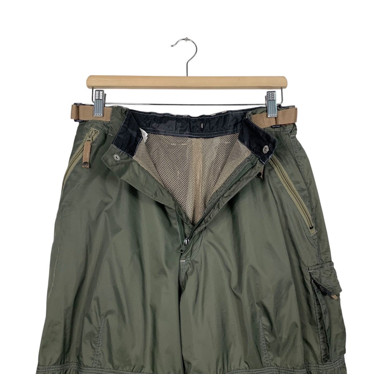 Japanese Brand PRACT STUDIO Utility Goods Green Nylon Pant #2543-C115 Size US 30 / EU 46 - 12 Thumbnail