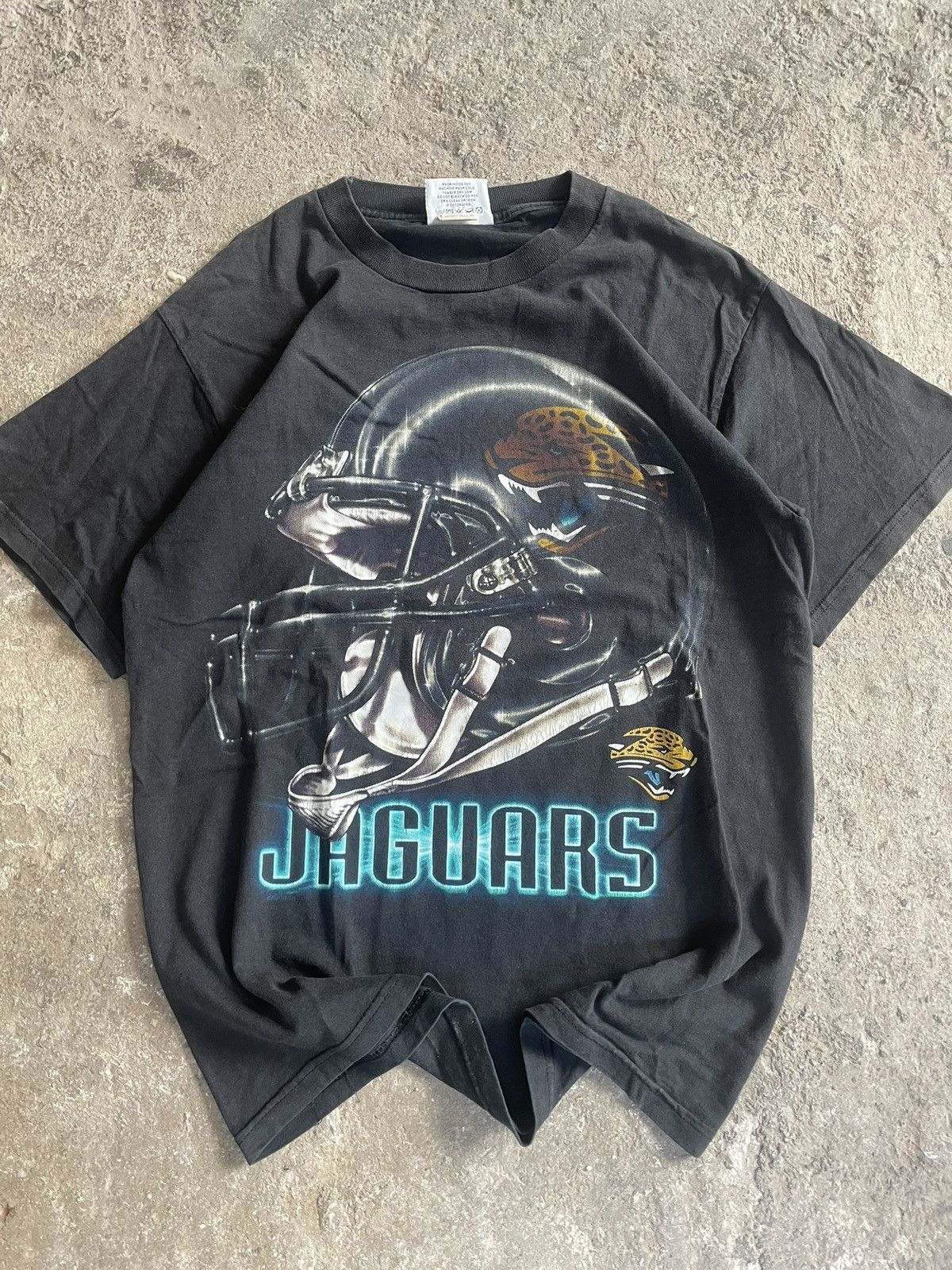 NFL Vintage Jacksonville Jaguars NFL tee Size US M / EU 48-50 / 2 - 2 Thumbnail