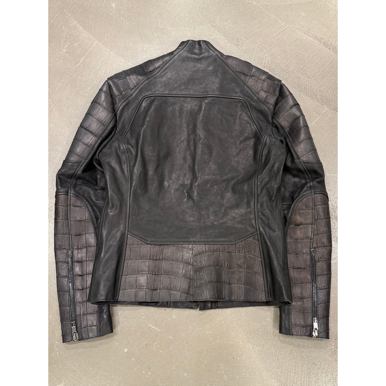 Dirk Bikkembergs 2000s Dirk Bikkembergs embossed crocodile leather jacket Size US L / EU 52-54 / 3 - 2 Thumbnail
