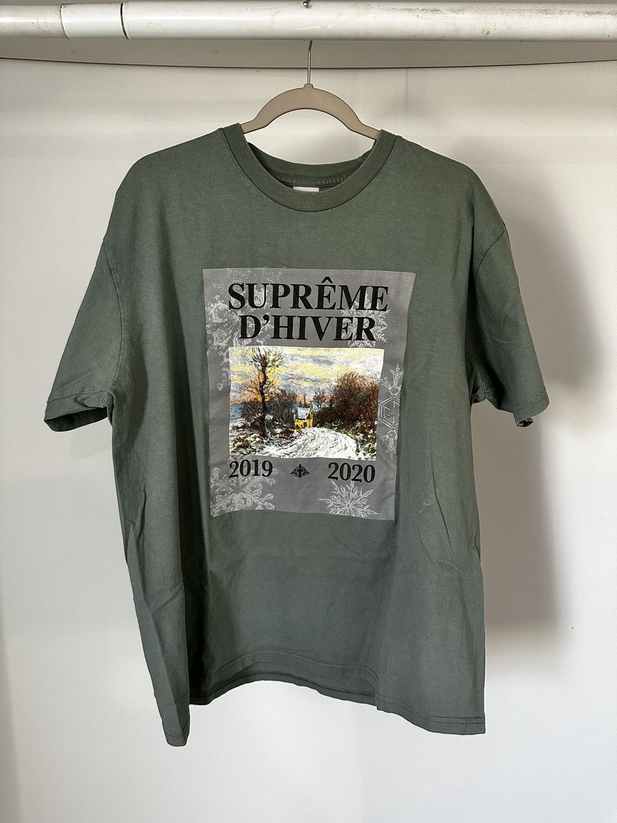 Supreme Supreme D’Hiver tee Size US XL / EU 56 / 4 - 1 Thumbnail