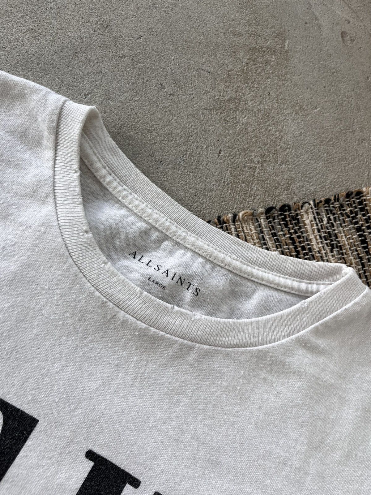 Allsaints Vintage AllSaints White TShirt Avantgarde Big logo Y2K Size US L / EU 52-54 / 3 - 8 Thumbnail