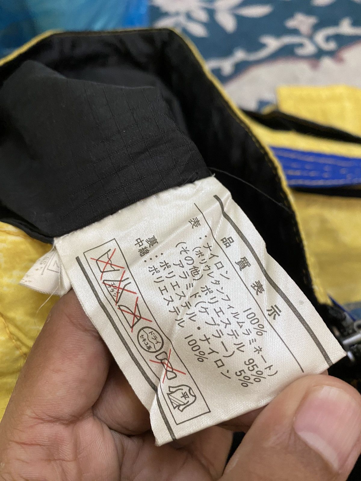 Japanese Brand Vintage PHENIX Technical Ski Yellow Blue Black Multi-Pocket Size US L / EU 52-54 / 3 - 11 Thumbnail