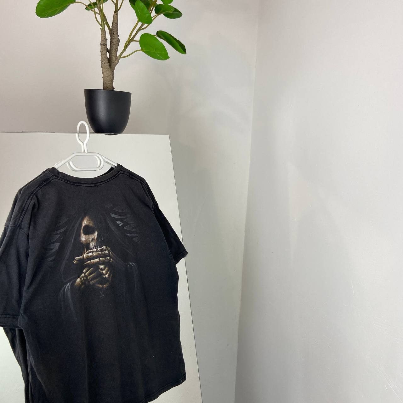 Band Tees Vintage Spiral Boxy Fit Over Print T-Shirt Skeleton Y2K Size US XXL / EU 58 / 5 - 2 Thumbnail