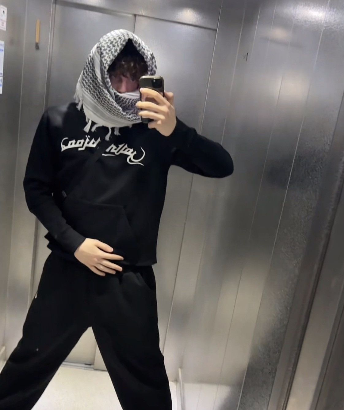 Velour Rare hoodie Velour Scars Size US S / EU 44-46 / 1 - 4 Thumbnail