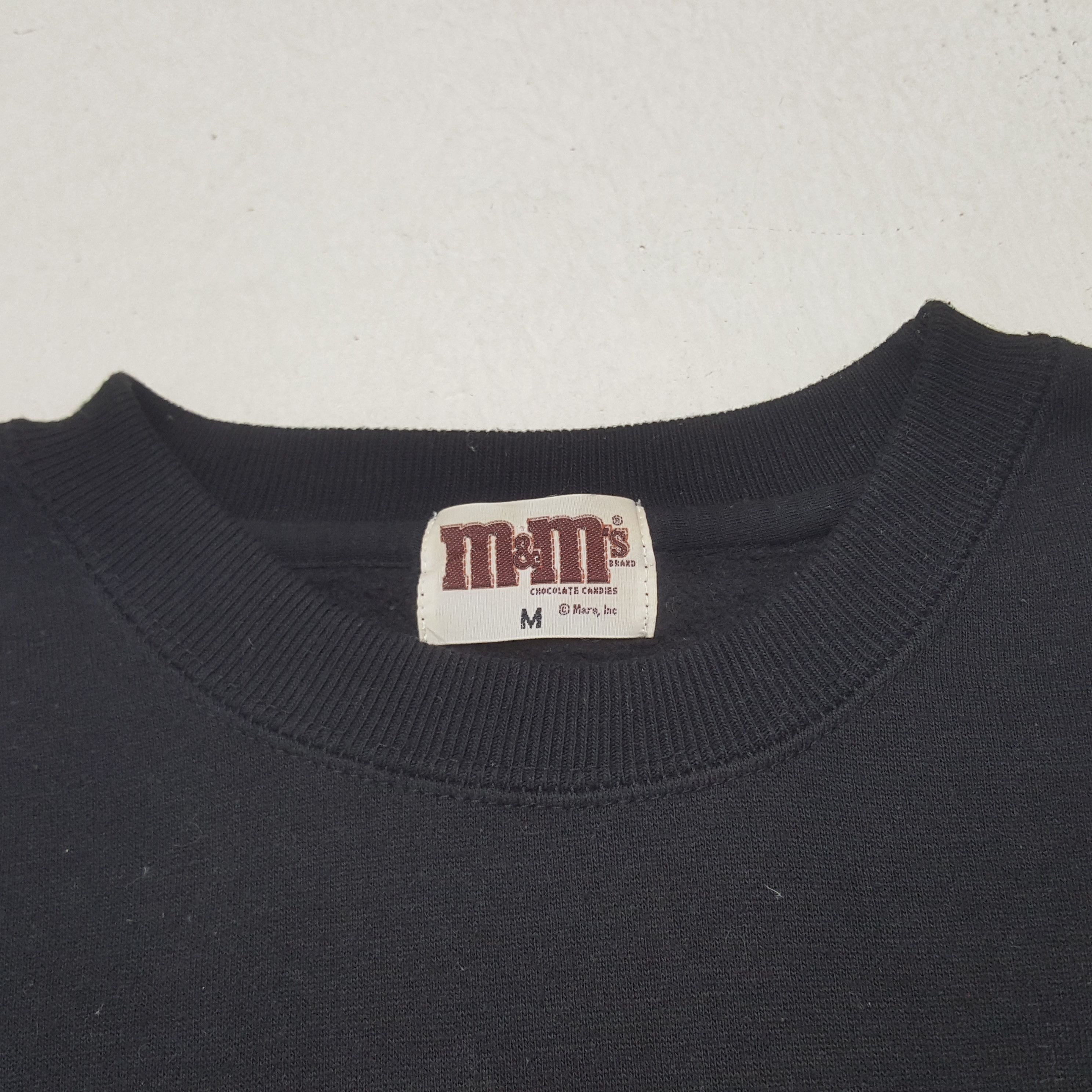 Vintage Vintage M&M Brand Red Sweatshirt Size US M / EU 48-50 / 2 - 4 Thumbnail