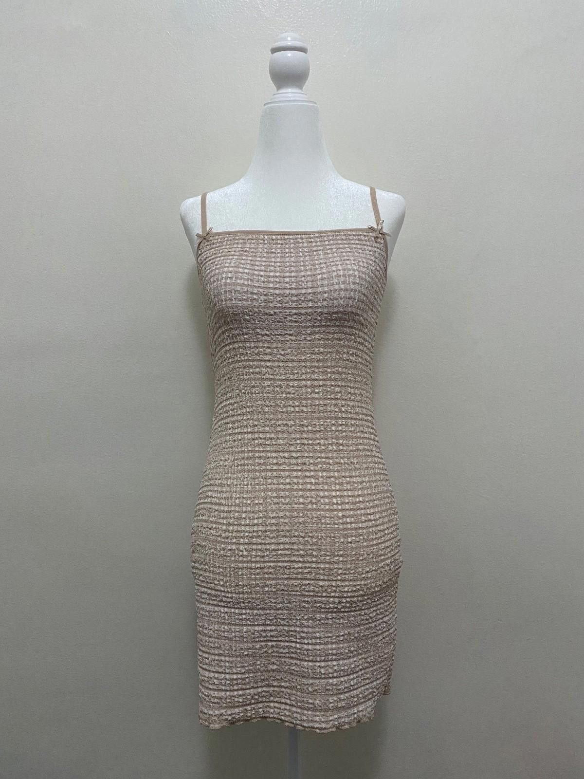 Other BERKSHA Shirred Bow Detail Mini Dress in Taupe (SMALL) Size S / US 4 / IT 40 - 2 Thumbnail