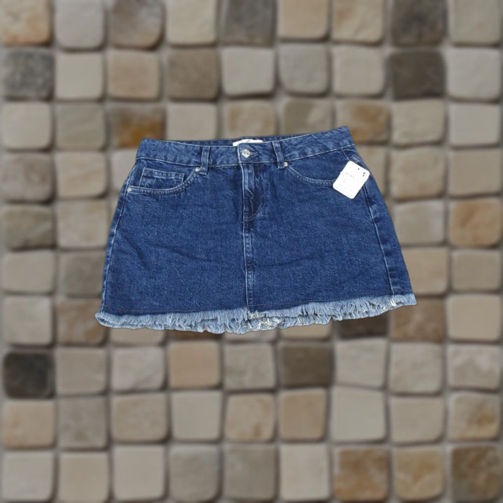 Free People FREE PEOPLE Skirt Women’s 6 Denim Mini Blue Frayed Hem Zipper Cotton Short Size 28" / US 6 / IT 42 - 1 Thumbnail