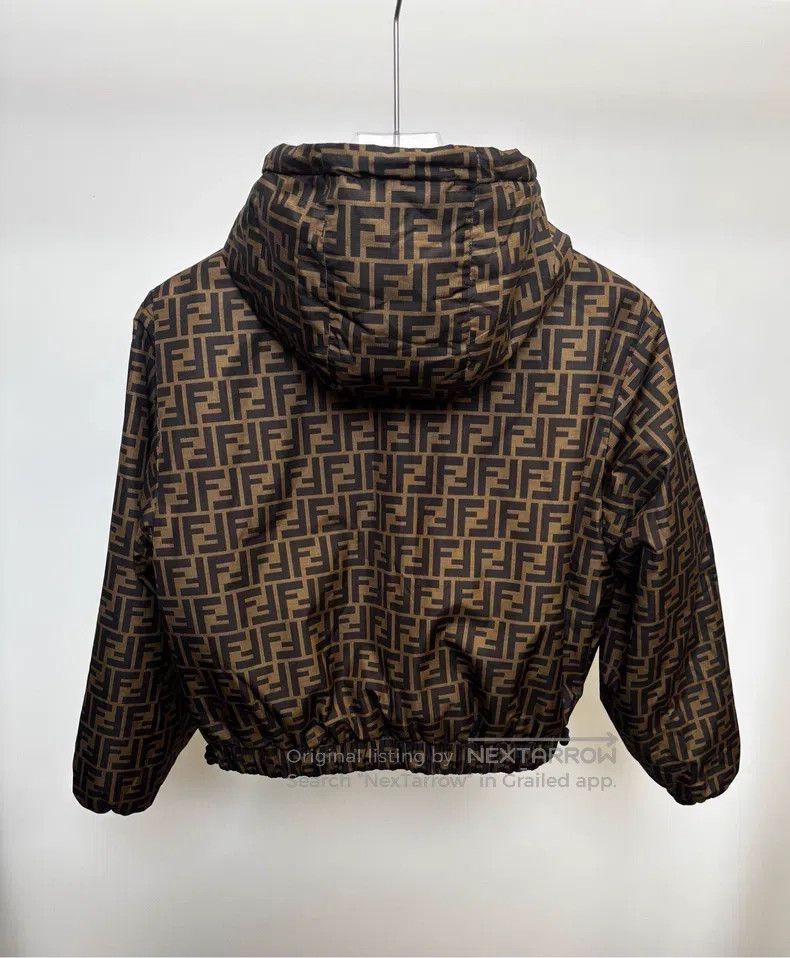 Fendi Fendi Printed Two-Sided Wearable Puffer Jacket Size S / US 4 / IT 40 - 4 Thumbnail