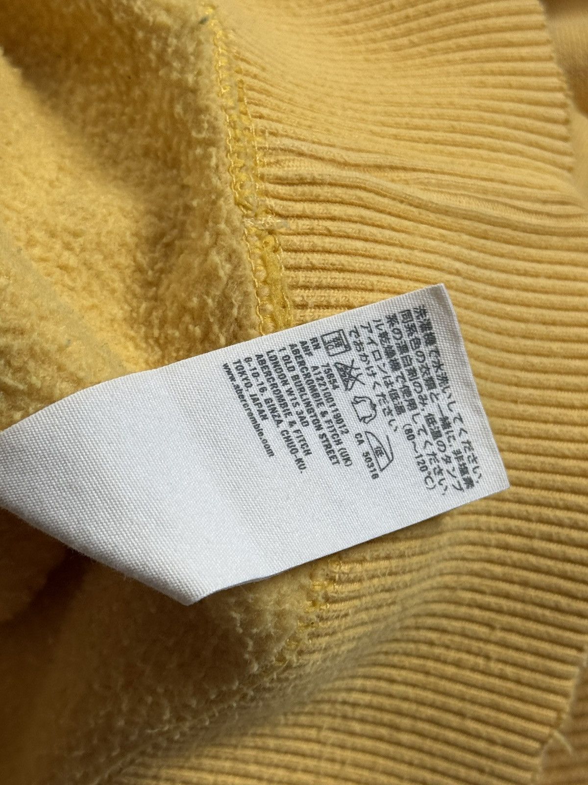 Abercrombie & Fitch Abercrombie & Fitch Y2K Fur Faux hoodie if six was nine LGB Size M / US 6-8 / IT 42-44 - 7 Thumbnail