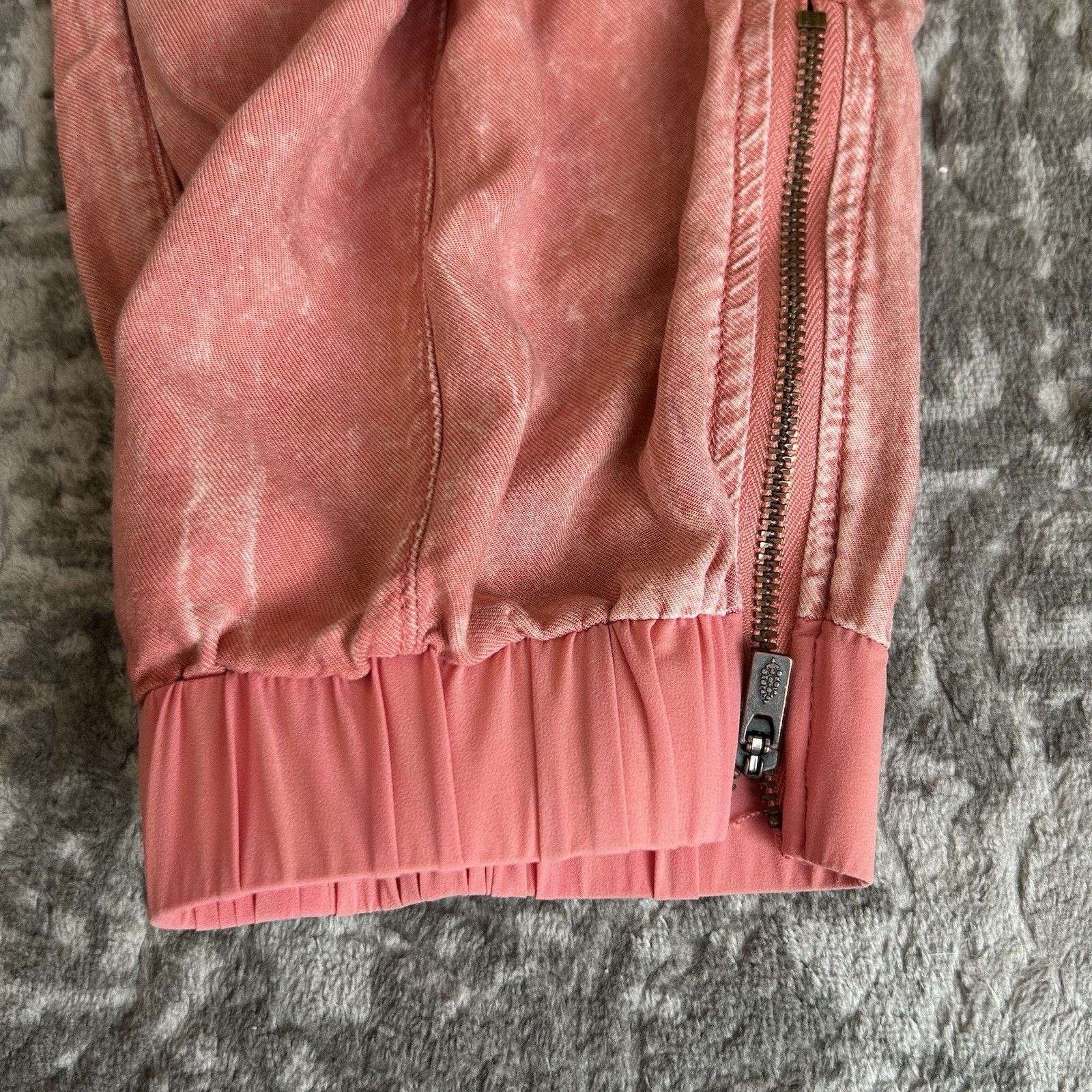 Free People FREE PEOPLE FP Movement Halfzies Pants, Matte Rose Sz Small Size 24" / US 00 / IT 34 - 5 Thumbnail