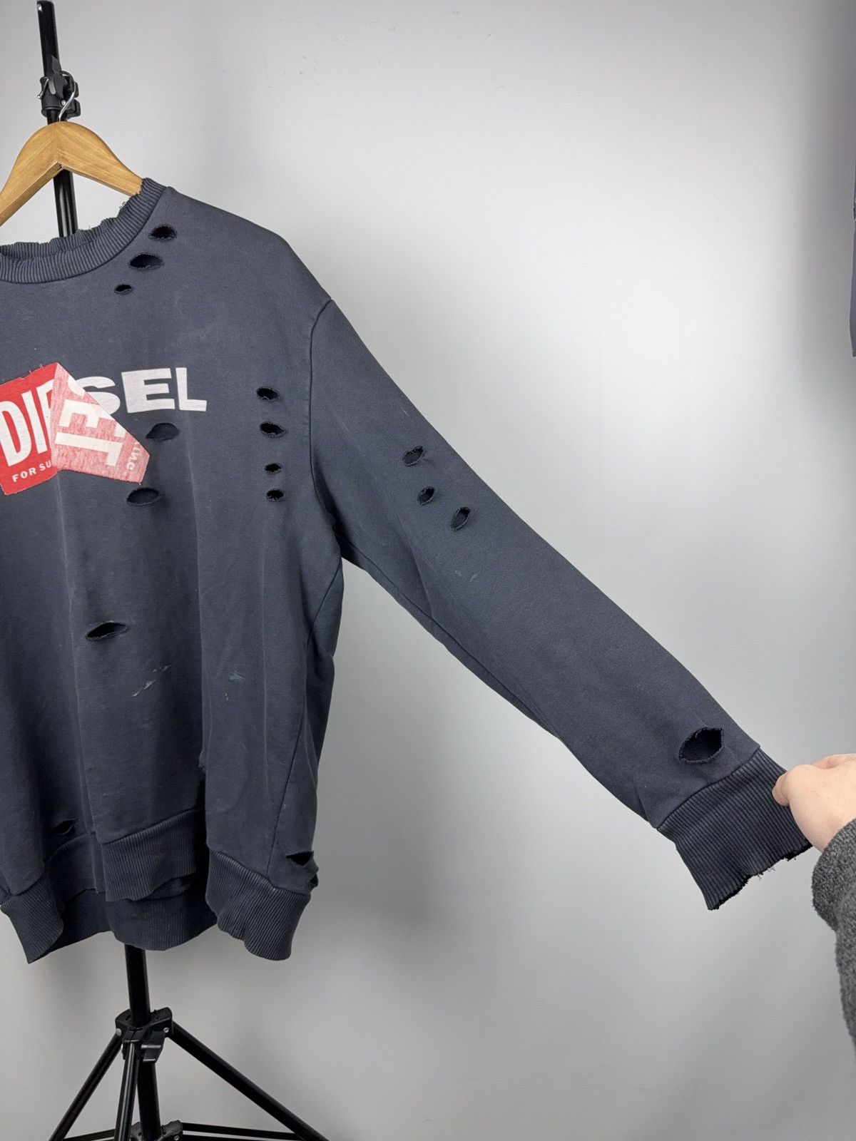 Diesel Diesel Big Logo Distressed Logo Destroyed Grunge Sweatshirt Size US M / EU 48-50 / 2 - 9 Thumbnail