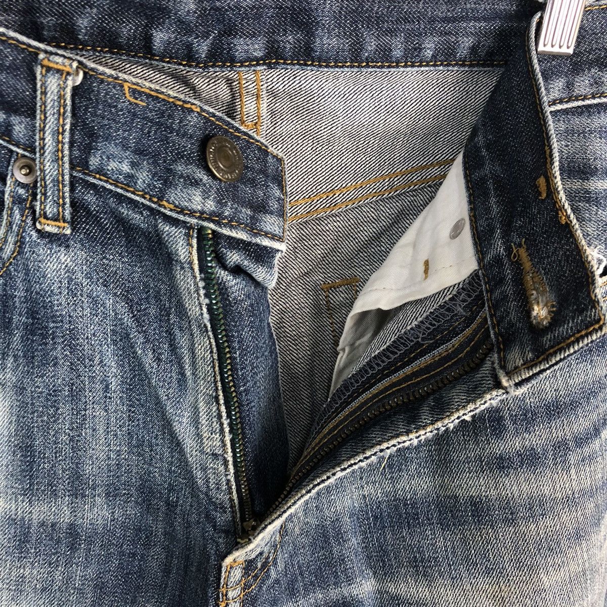 Japanese Brand Uniqlo Blue faded Distressed Denim Pants #A1396 Size US 30 / EU 46 - 14 Thumbnail