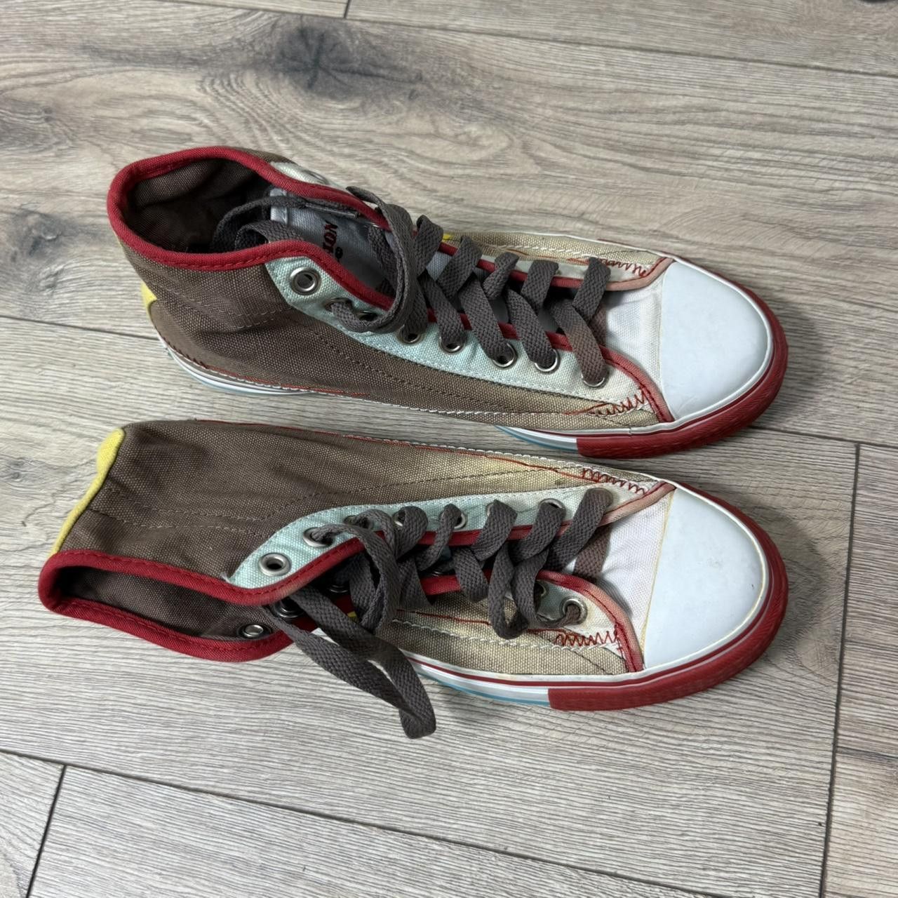 True Religion True Religion High Top Sneakers Size US 8 / EU 41 - 3 Thumbnail