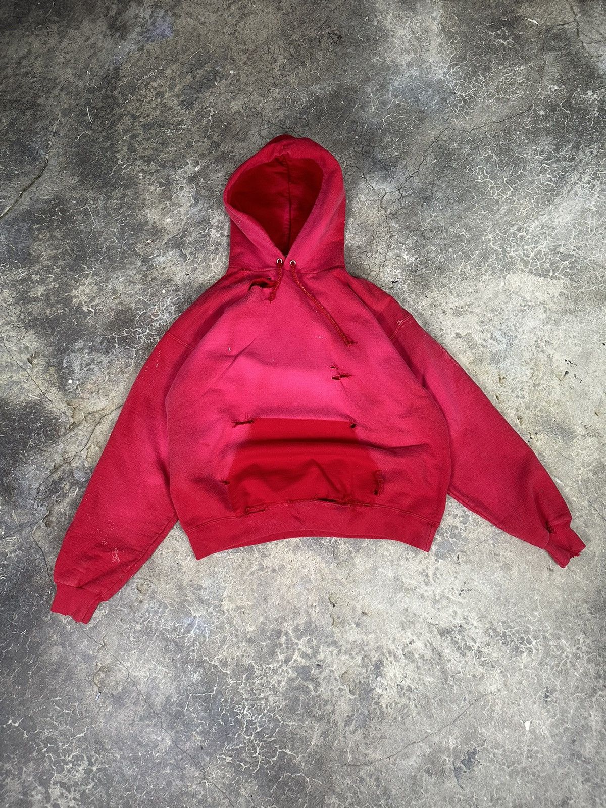 Vintage Vintage Perfectly Thrashed and faded Hoodie Size US L / EU 52-54 / 3 - 3 Thumbnail