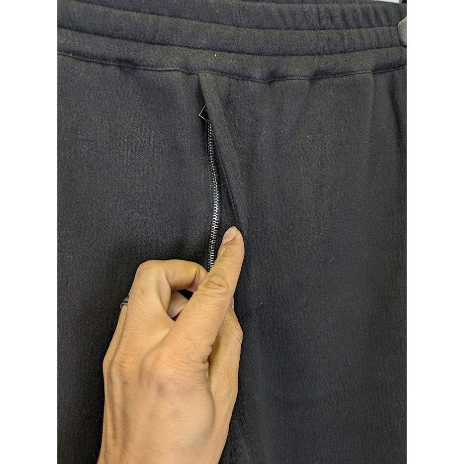 Alexander McQueen o1rshd1 Sweatpant Jogger in Black / Red Size US 32 / EU 48 - 10 Thumbnail