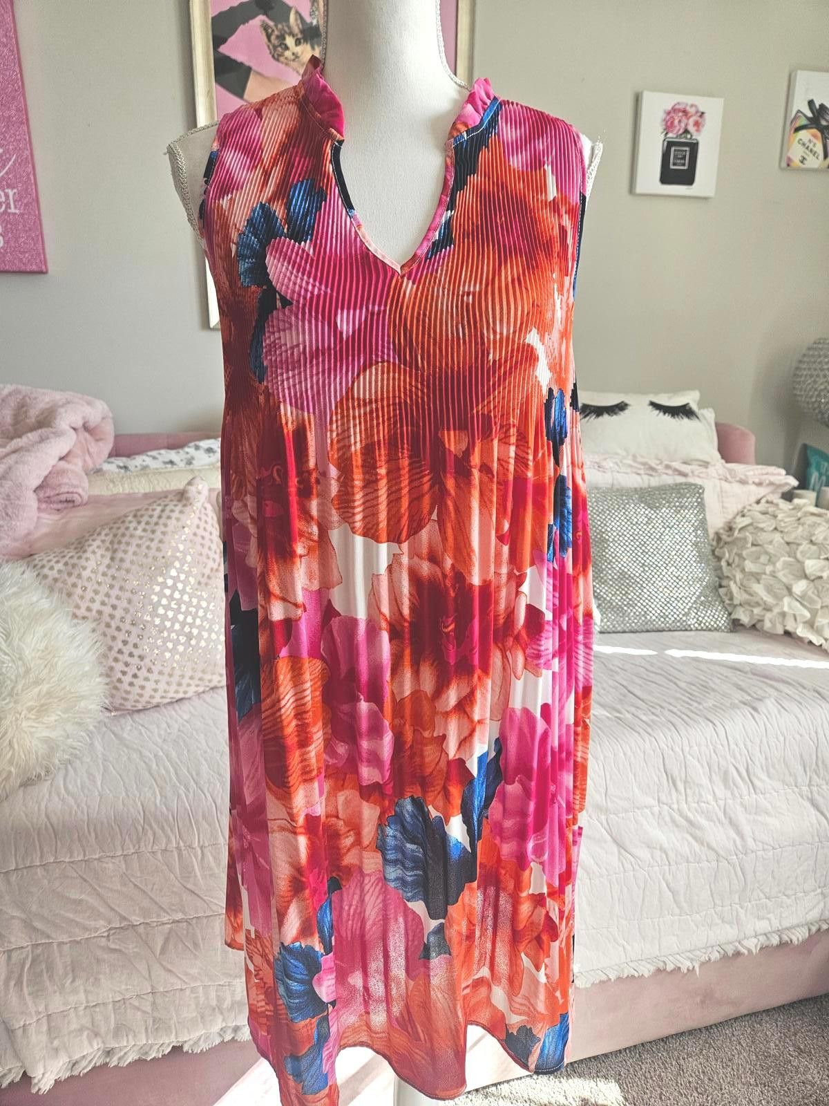 chloma Chloe+Rene Vibrant Floral Pleated Dress #370 Size L / US 10 / IT 46 - 1 Thumbnail