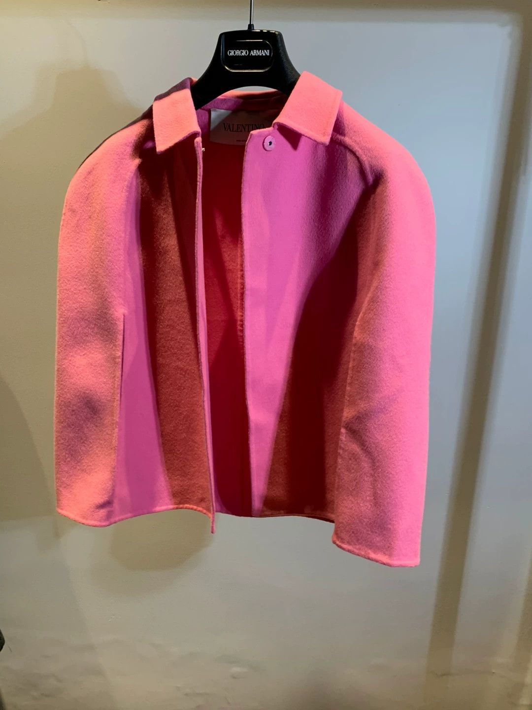 Valentino Valentino Pink Wool Cape Size US M / EU 48-50 / 2 - 1 Thumbnail