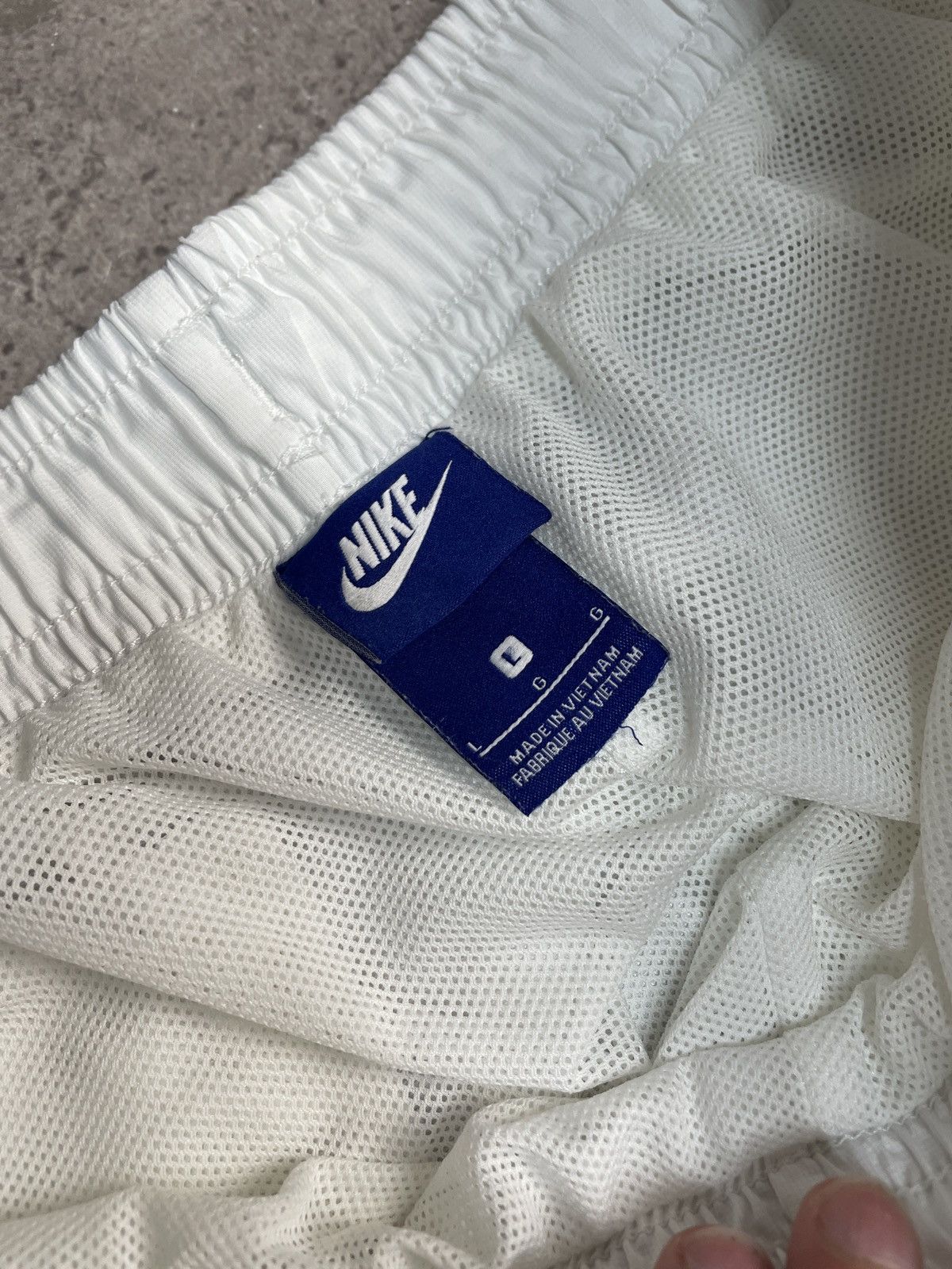 Nike Vintage Nike Tracksuit Nylon Jacket Pants Set Y2K Drill 00s Size US L / EU 52-54 / 3 - 11 Thumbnail