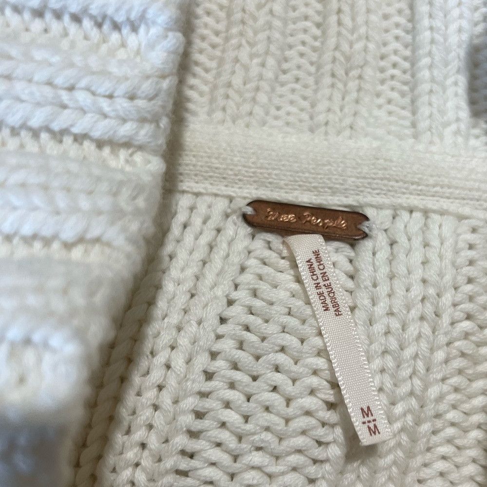 Free People Free People Sweetheart Mock Neck Sweater in Ivory in Sz Med Size M / US 6-8 / IT 42-44 - 7 Thumbnail