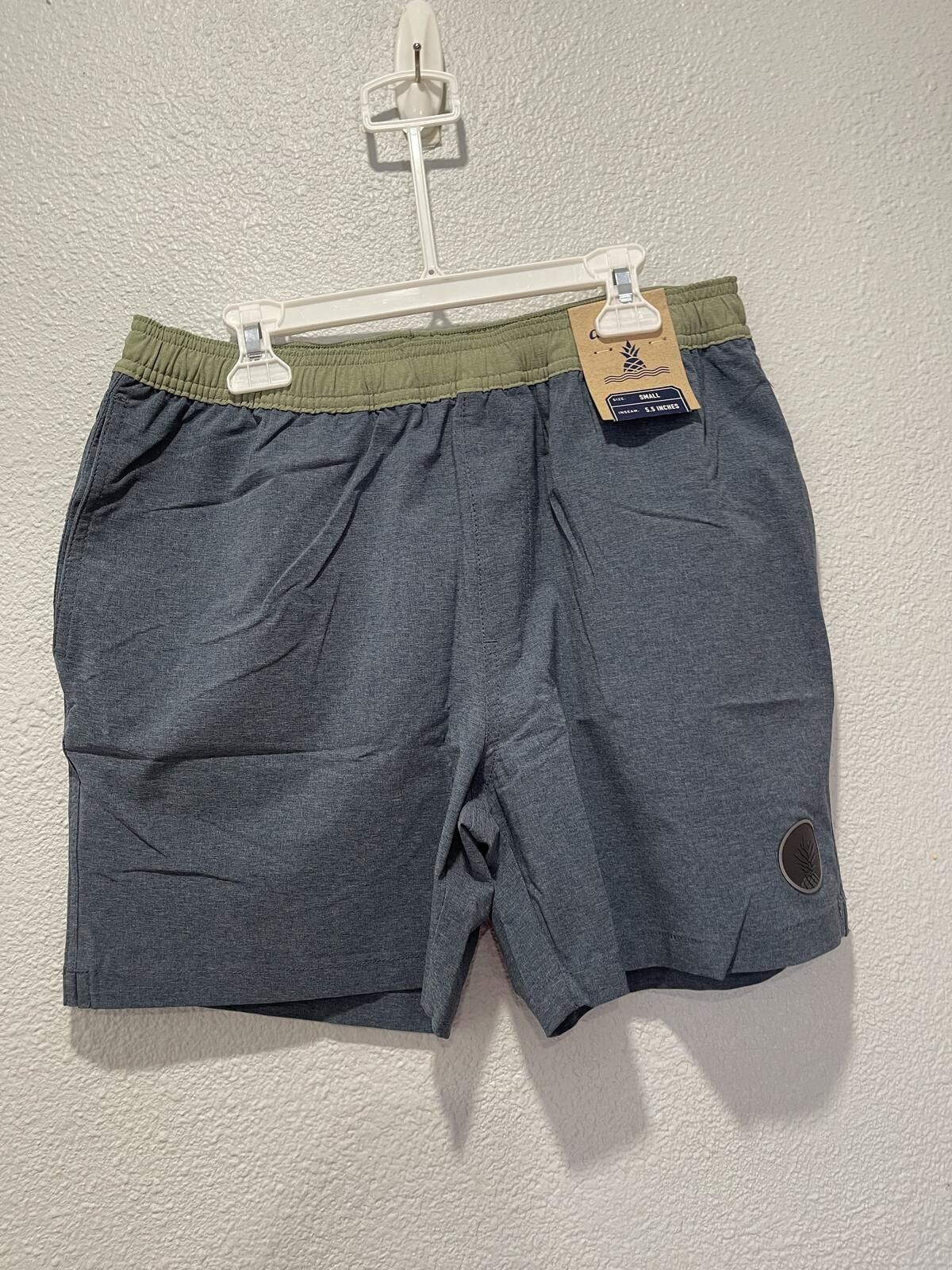 Chubbies Chubbies Men's 5.5" Mix & Match Swim Shorts Small Size US 30 / EU 46 - 1 Thumbnail