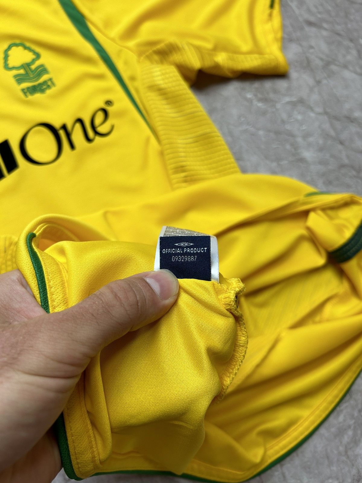 Umbro × Vintage Nottingham Forest 2003 2004 Home Football Shirt Rare Kit tee Size US M / EU 48-50 / 2 - 10 Thumbnail