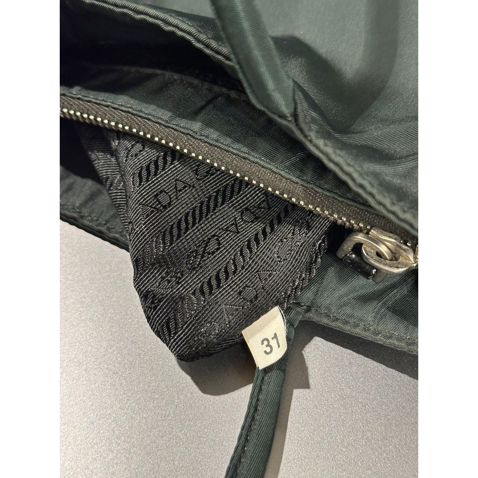 Prada Vintage Prada nylon bag Size ONE SIZE - 8 Thumbnail