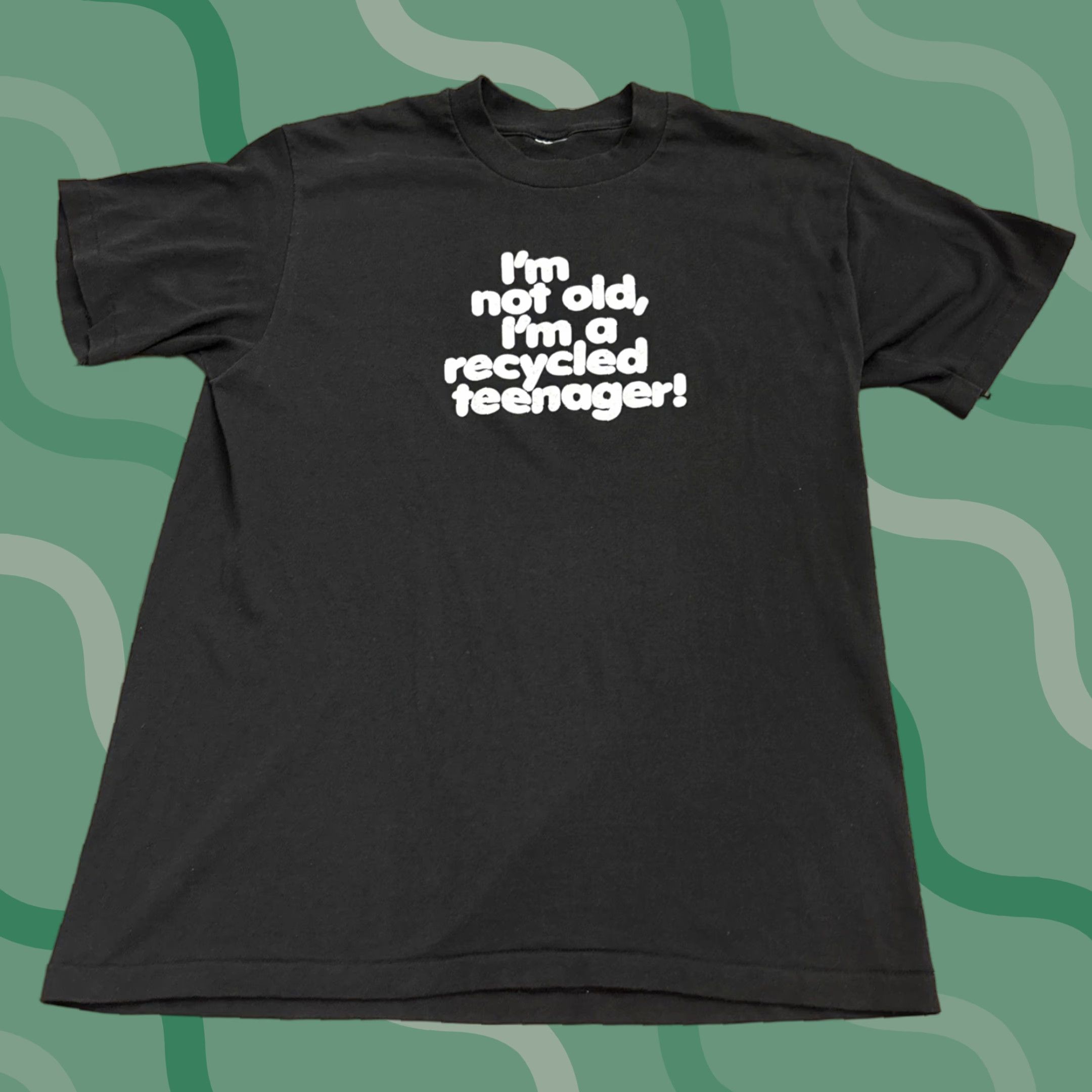 Vintage VINTAGE I’m Not Old I’m A Recycled Teenager T Shirt Mens Size M Black Single Stitch Stitch 90s 80s Funny Gift Size US M / EU 48-50 / 2 - 1 Thumbnail