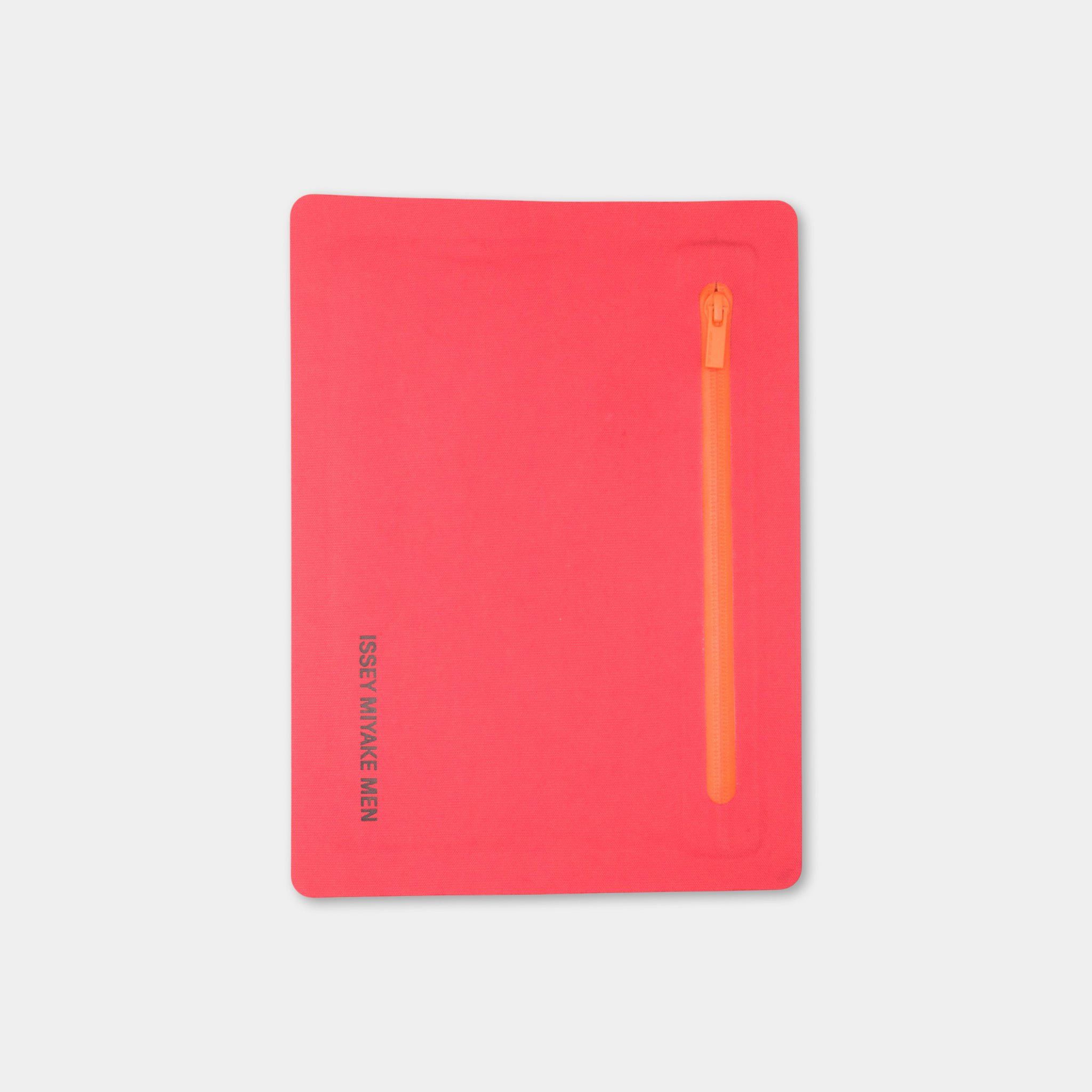 Issey Miyake Issey Miyake AW16 x Kenji Hirasawa Thermal Pochette Size ONE SIZE - 3 Thumbnail