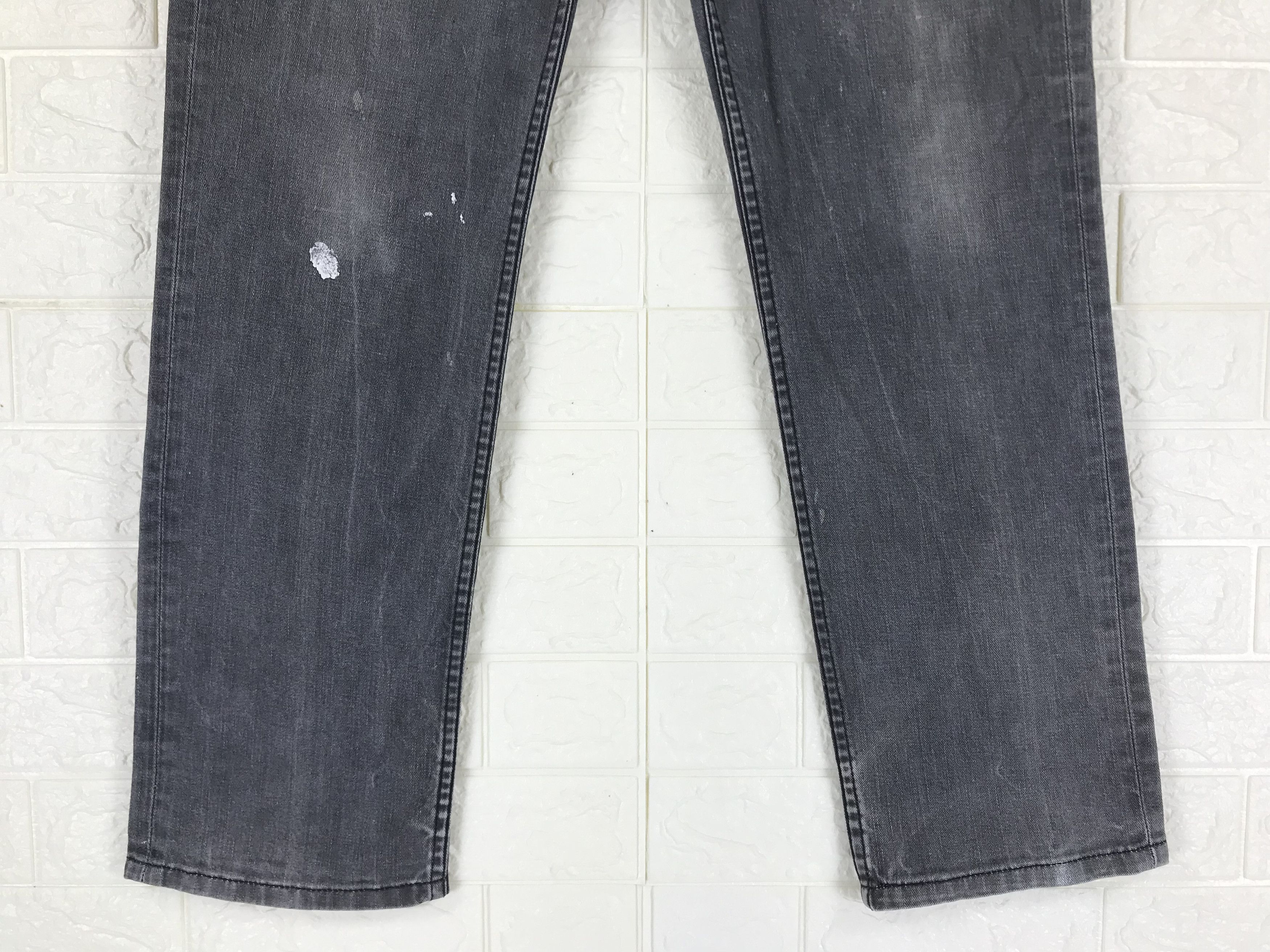 Levi's Vintage Levi's 514 Faded Black Jeans Straight Fit Denim Size US 34 / EU 50 - 4 Thumbnail