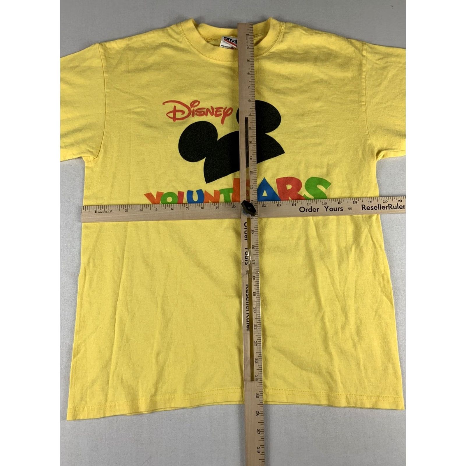Anvil VINTAGE Disneyland Volunt EARS T-shirt Anvil Tag Size Medium Double Sided Yellow Mickey Mouse 90s Mens Shirt Size US M / EU 48-50 / 2 - 5 Thumbnail