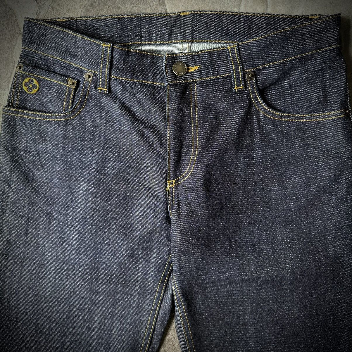Louis Vuitton Vintage Louis Vuitton Boot cut Jeans Raw Indigo Size US 28 / EU 44 - 5 Thumbnail