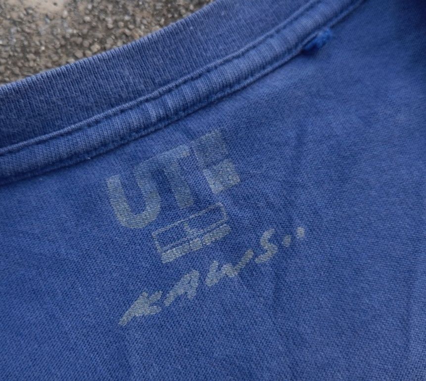 Kaws × Uniqlo Tshirt Kaws 💀 by Uniqlo 🎌 Size US L / EU 52-54 / 3 - 3 Thumbnail