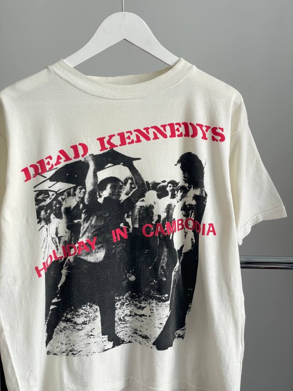 Band Tees Dead Kennedys Holiday In Cambodia Vintage 80s Punk Rock Tee Size US M / EU 48-50 / 2 - 2 Thumbnail
