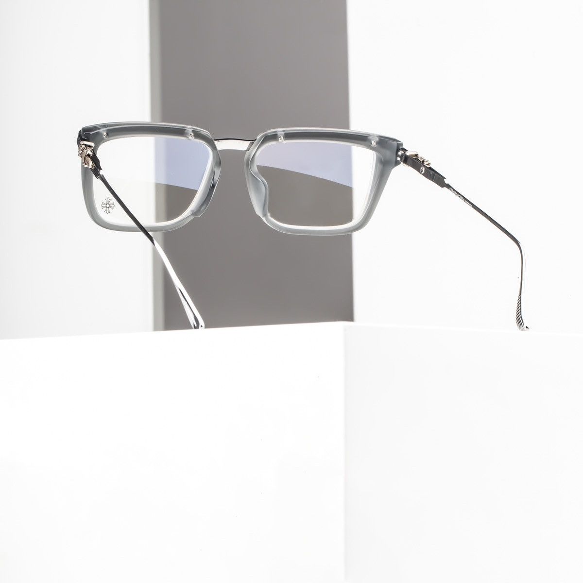 Chrome Hearts CHROME HEARTS TRYDIXAGAIN MATTE GRAPHITE /GUNMETAL GLASSES Size ONE SIZE - 7 Thumbnail