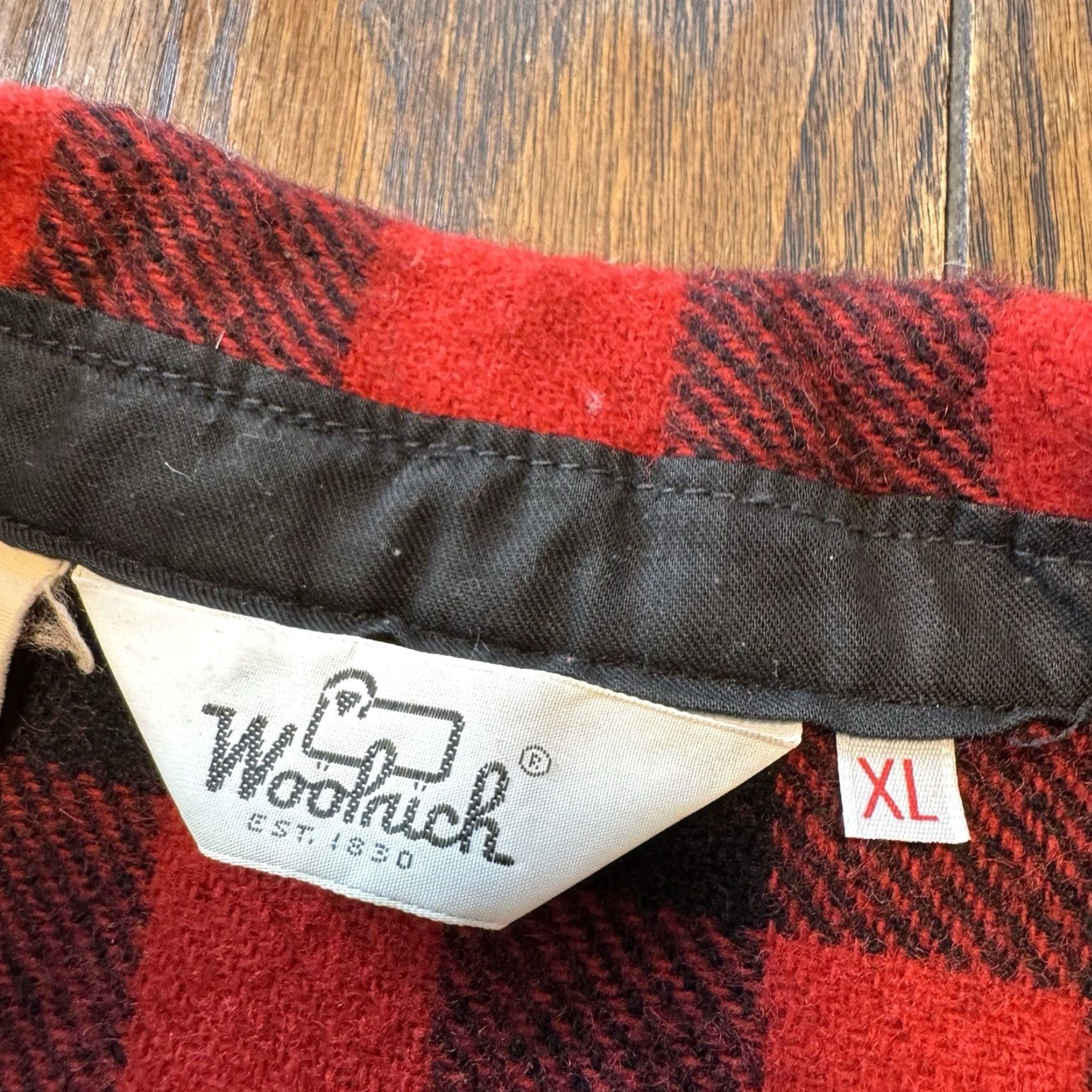 Vintage VINTAGE Woolrich Jacket Women’s XL Red Buffalo Plaid Wool Flannel Coat Size XL / US 12-14 / IT 48-50 - 6 Thumbnail
