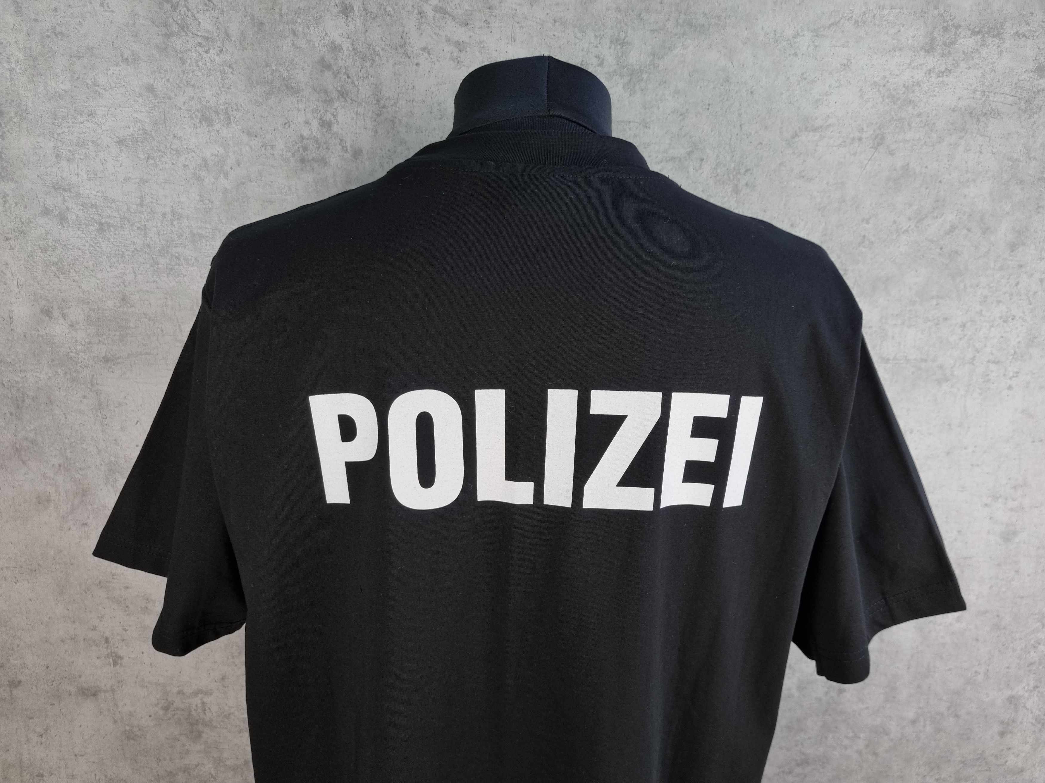 Vintage 90s Polizei Print Tee Shirt Vetements Style seen on Kanye Size US XL / EU 56 / 4 - 11 Thumbnail