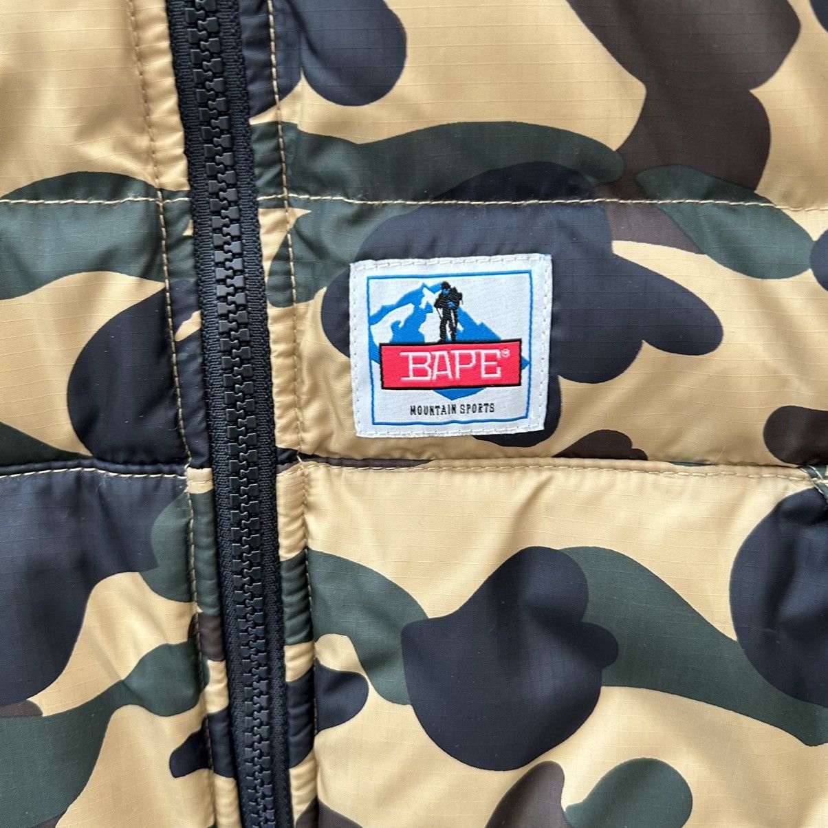 Bape 1st Camo Down Hoodie Jacket Size US M / EU 48-50 / 2 - 5 Thumbnail