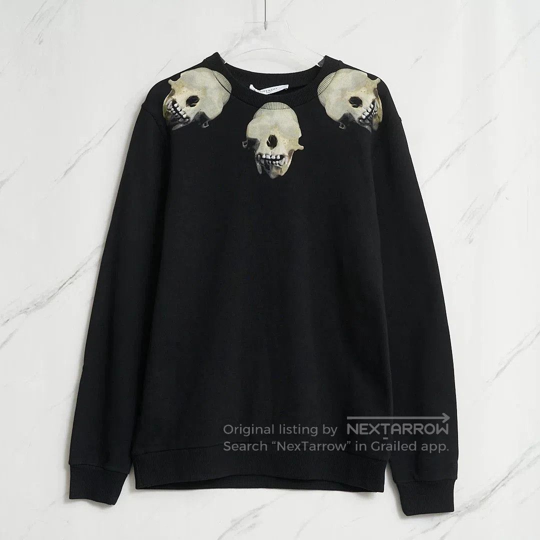 Givenchy Givenchy Men's Skull Crewneck Sweatshirt. Size US M / EU 48-50 / 2 - 1 Thumbnail
