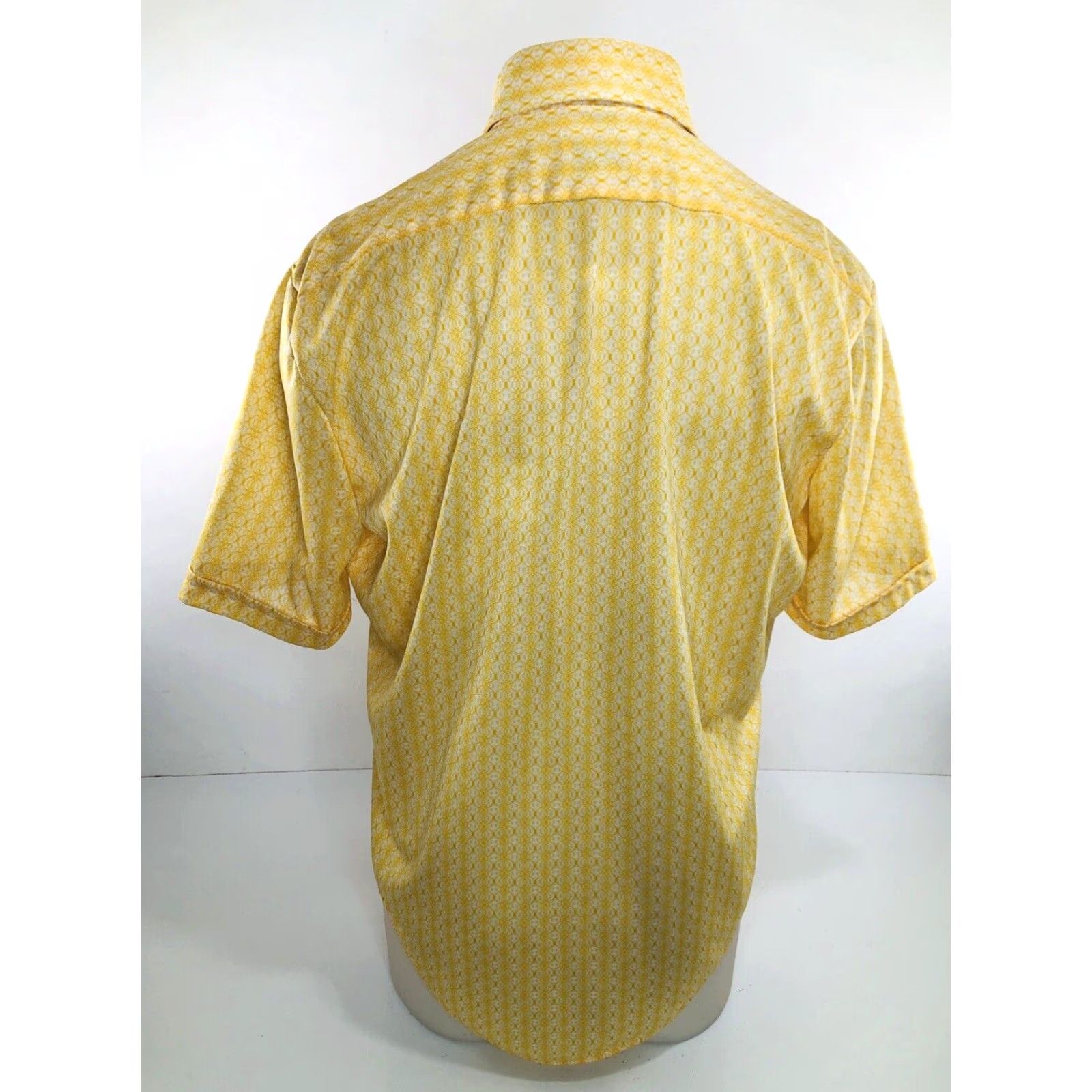 Vintage VINTAGE Montgomery Ward Shirt 1960s BUTTERFLY DISCO COLLAR Tetron L Shirt Yellow White Mens Size US L / EU 52-54 / 3 - 5 Thumbnail
