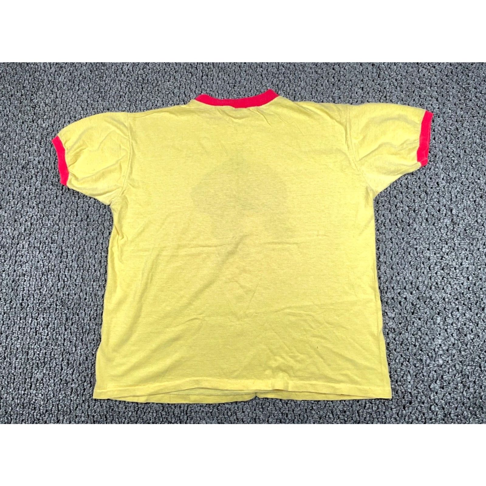 Vintage VINTAGE 1975 Marvel Fantastic Four The Thing Ringer T-Shirt Adult Large Yellow Graphic Print 70s Mens Size US L / EU 52-54 / 3 - 2 Thumbnail