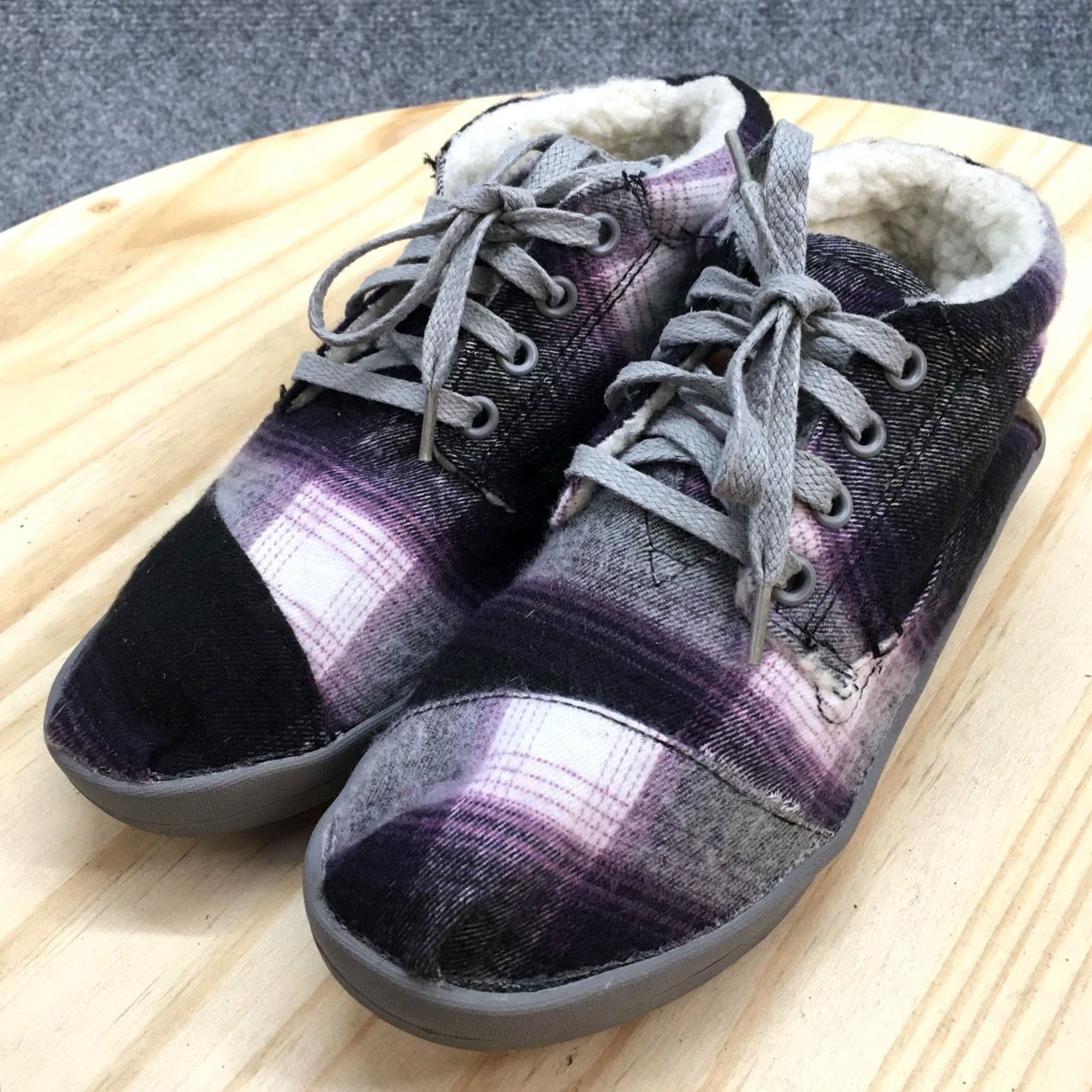 Toms TOMS Boots Womens 6.5 Shearling Ankle Booties Purple Canvas Faux Fur Lace Up Boots Size US 7 / IT 37 - 3 Thumbnail