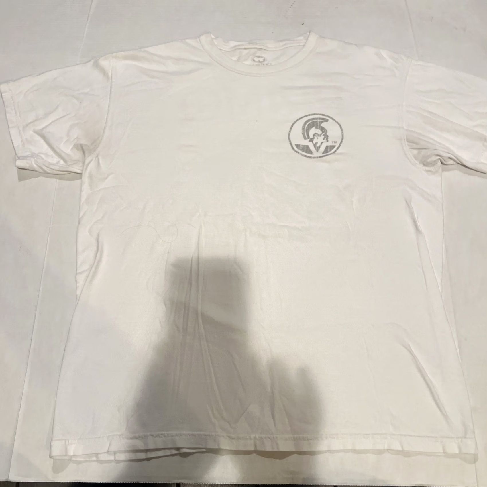 Logo 7 Primo Beer Mohawk Logo Hawaiian Islands Promo Shirt Large White Surfer Vintage Shirt Mens L White Graphic Print Logo Surf Beer Promo Tee Size US L / EU 52-54 / 3 - 2 Thumbnail