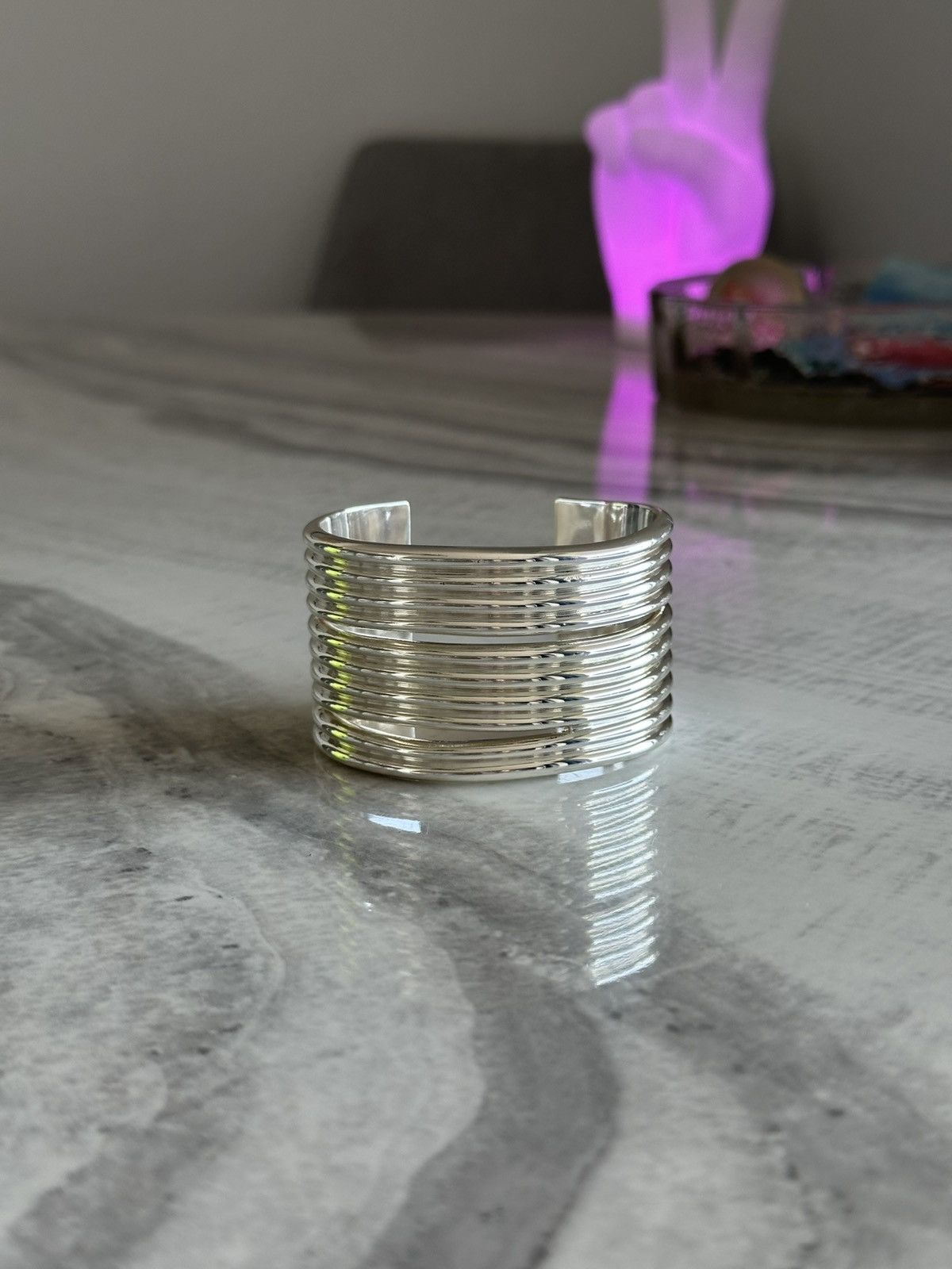 Madewell Madewell Ribbed Statement Cuff Bracelet Size ONE SIZE - 1 Thumbnail