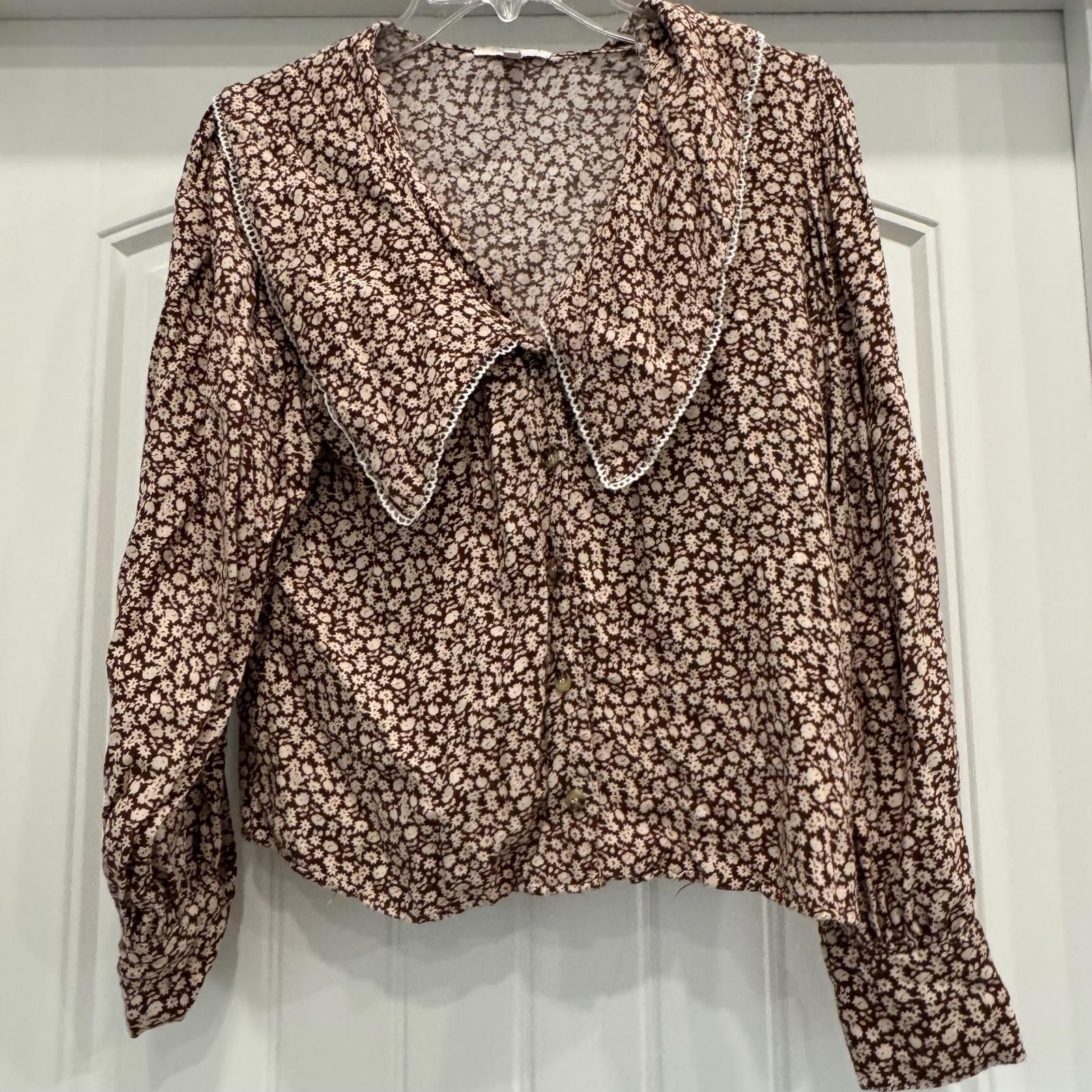 GB GB Women's Rayon Floral Print Blouse with Large Collar, XS Size XS / US 0-2 / IT 36-38 - 1 Thumbnail