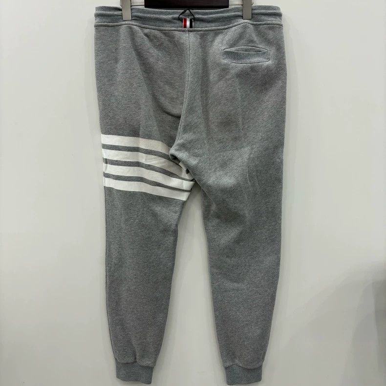 Thom Browne Thom Browne size1 Loose knit tracksuit pants Size US 26 / EU 42 - 2 Thumbnail