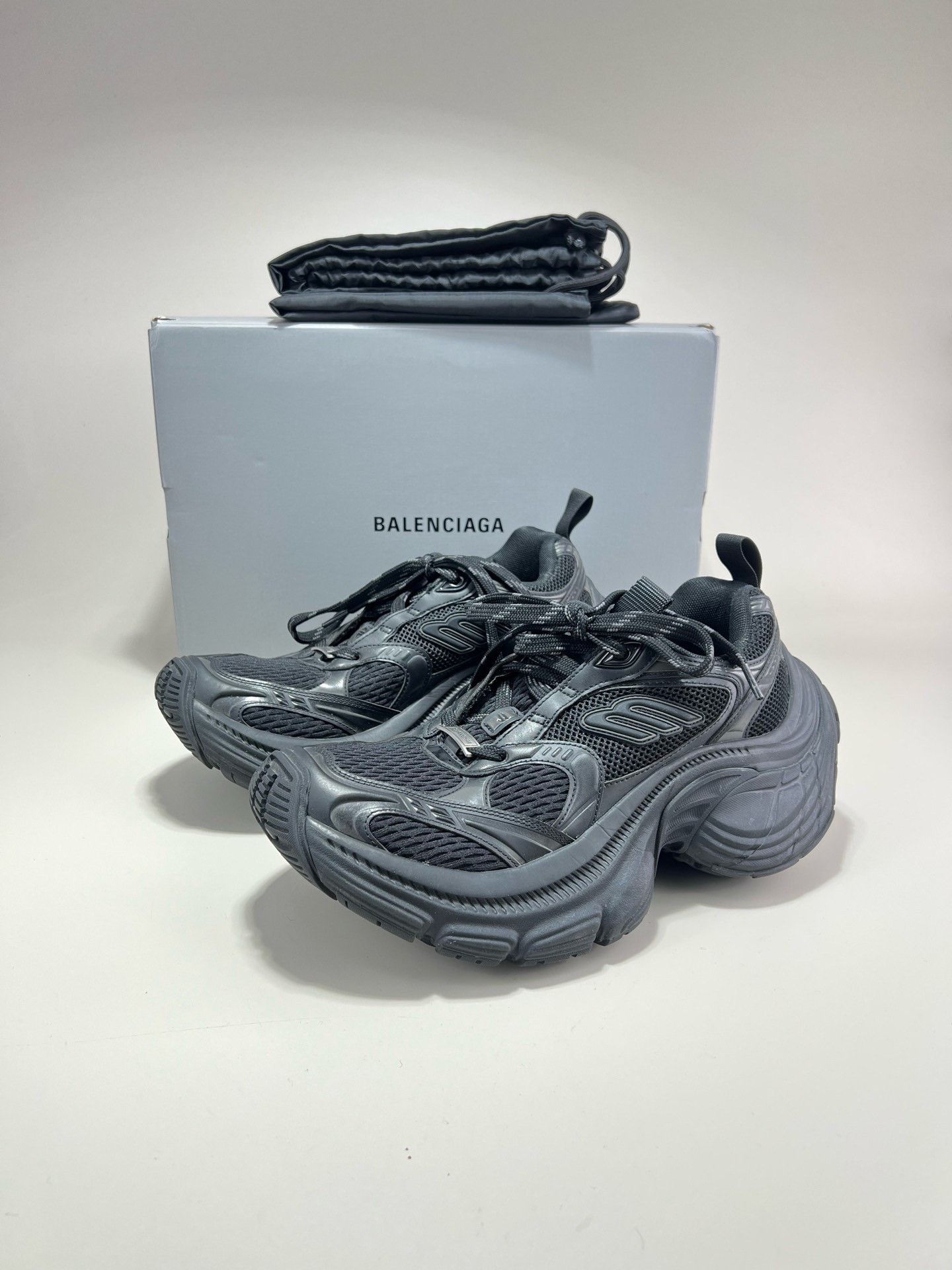 Balenciaga Balenciaga 10XL Black Warrior Dad Shoes Size US 7 / EU 40 - 1 Thumbnail